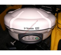 TRIMBLE R8